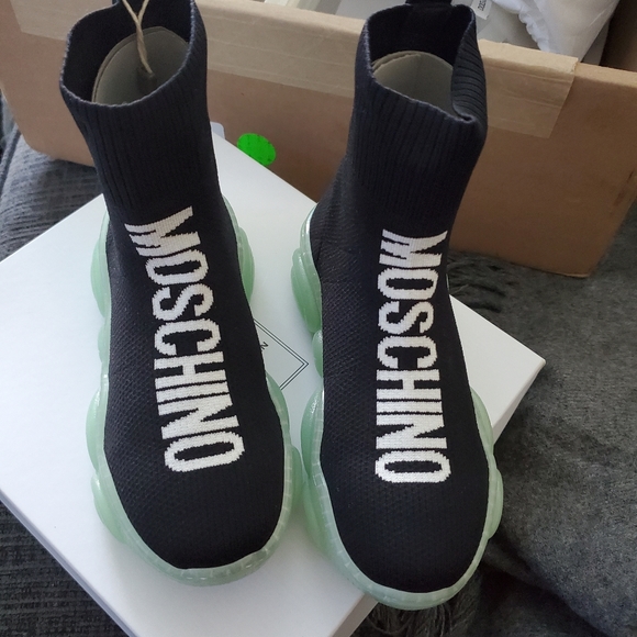 kids moschino sneakers